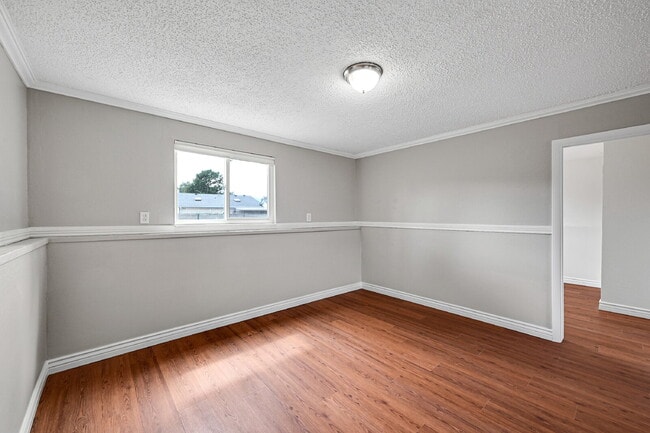 Building Photo - $1,995.00, 3 bed, 2 bath located in Fountain