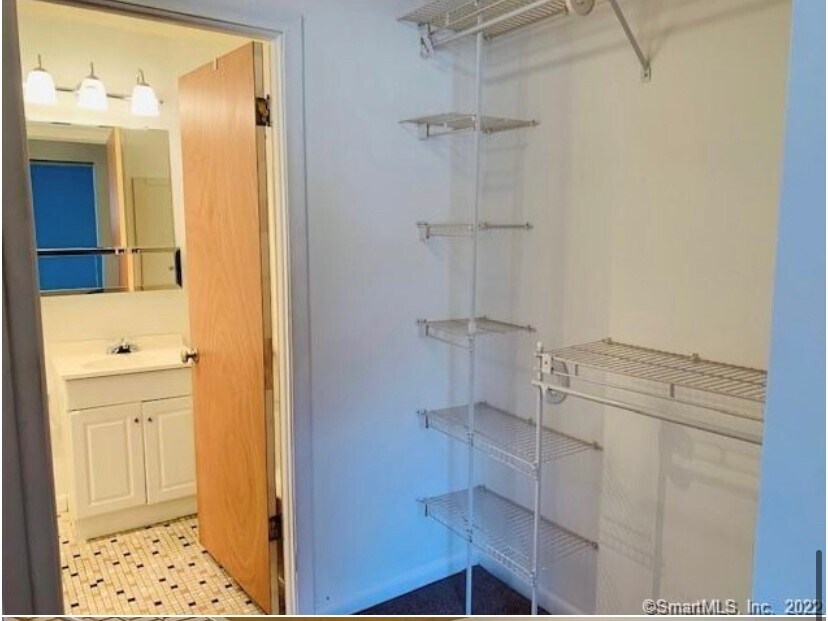 closet - 951 High Path Rd