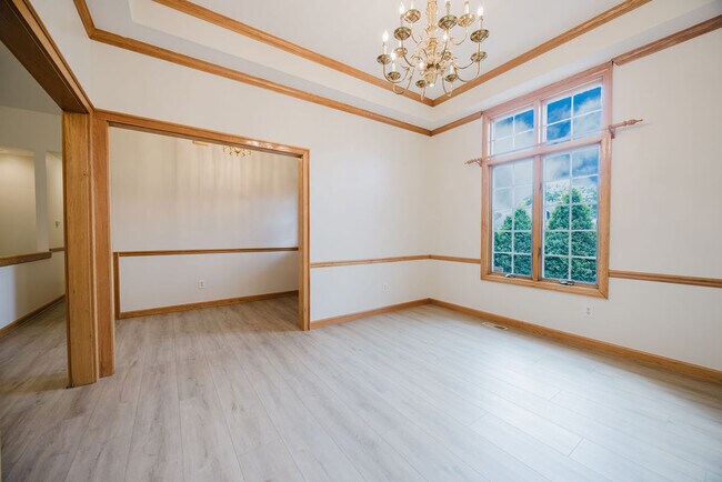 Building Photo - 4658 Lombardo St