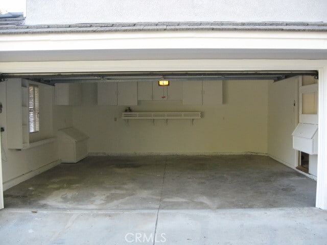 Building Photo - 555 W Lemon Ave