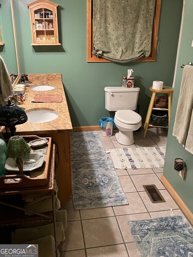 Building Photo - 21 Switchback Dr