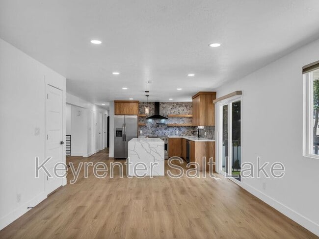 Building Photo - 7726 S 3500 E