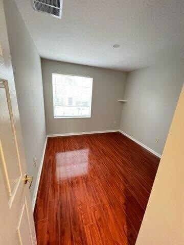 Building Photo - 9142 Dupont Pl