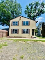 Building Photo - 204 Gateway Blvd