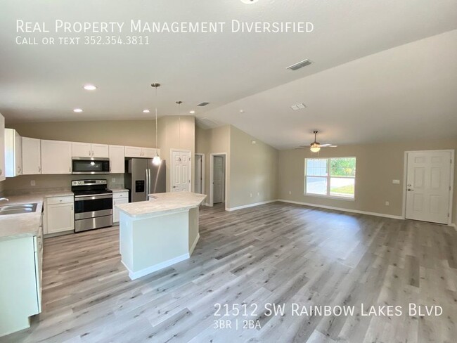 Building Photo - Rainbow Lakes Estates - Welcome Home