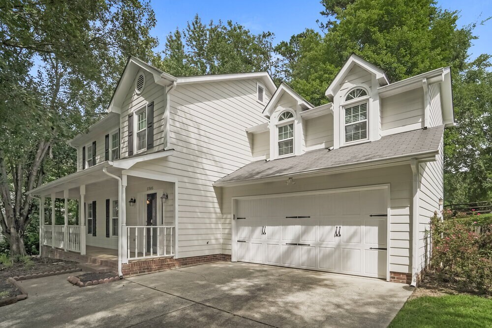 Building Photo - 2305 Whispering Spring Dr