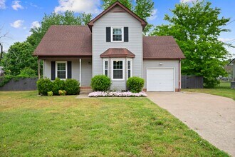 Building Photo - Move-In Specials Available! Single-Family in Oak Grove, KY!