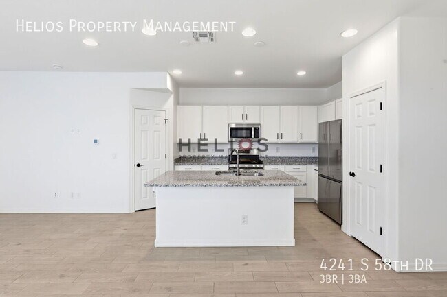 Building Photo - 4241 S 58th Dr