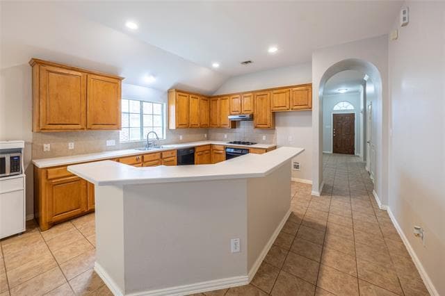 Building Photo - 11569 La Grange Dr