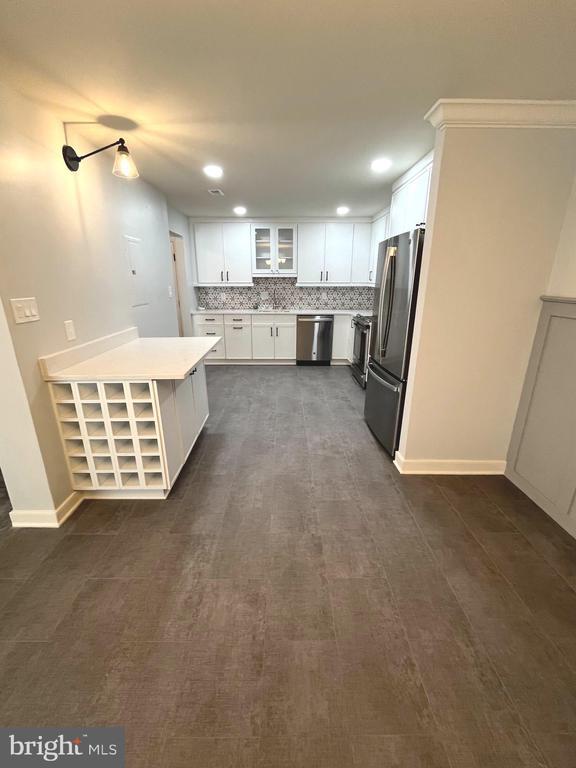 Building Photo - 11430 Strand Dr