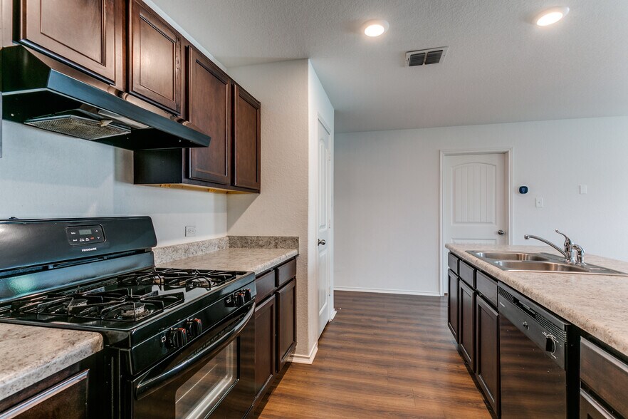 Building Photo - 5518 Salado Fls