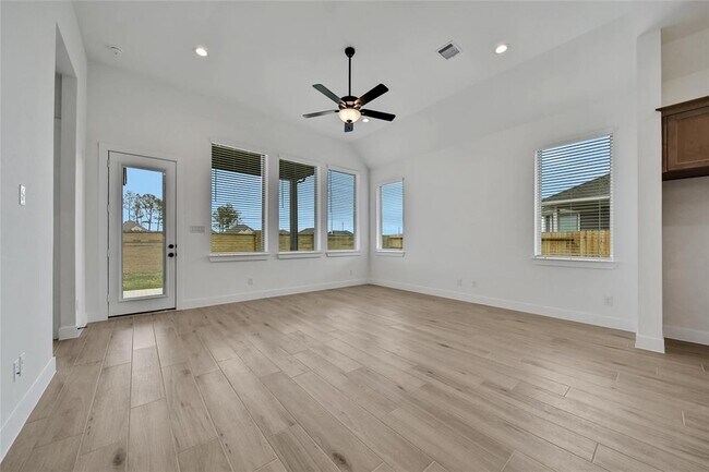 Building Photo - 13107 Wood Leaf Pk