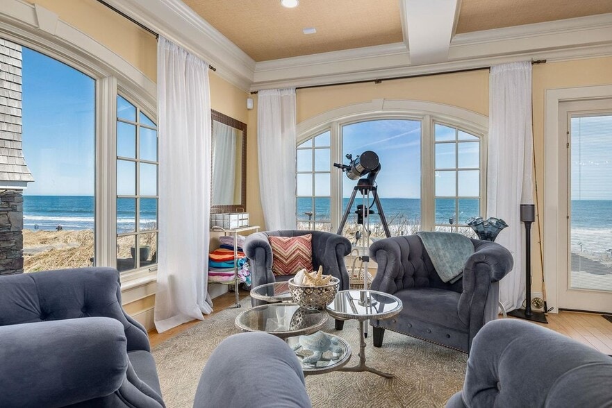 Building Photo - 1138 Ocean