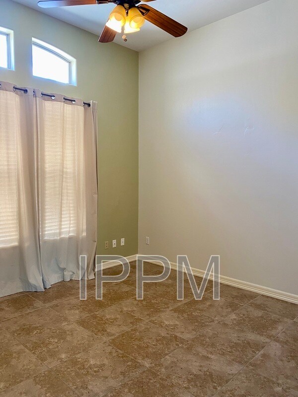 Building Photo - 5602 Wild Laurel