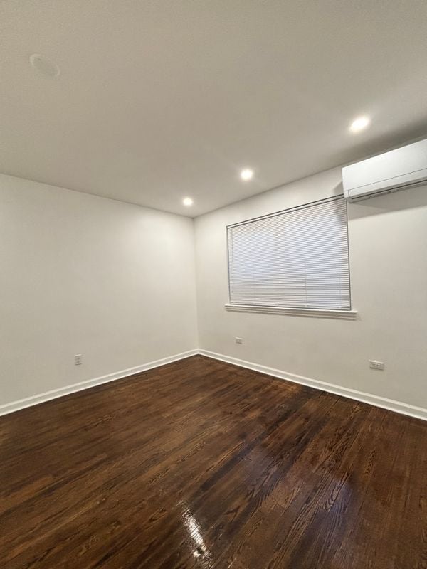 Building Photo - 4252 Monticello Ave