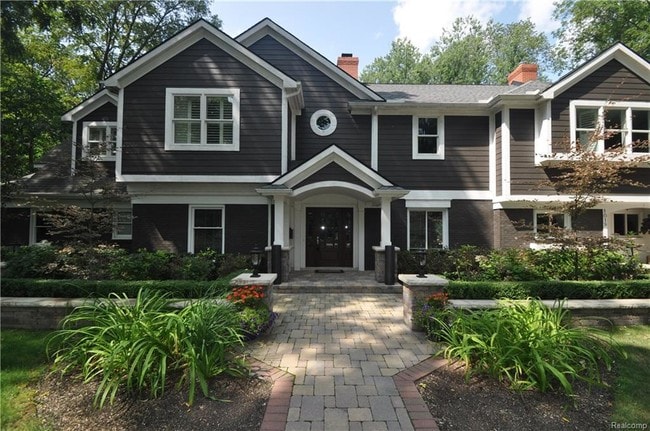 Primary Photo - 1019 Chesterfield Ave