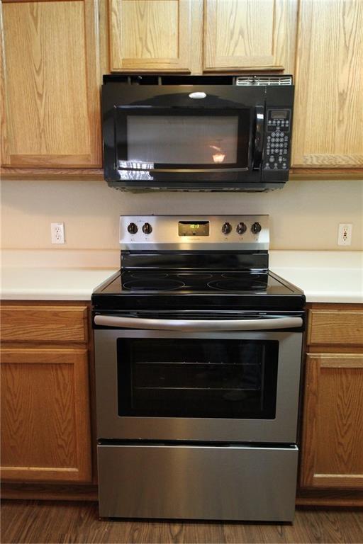 Building Photo - 9600 Magna Carta Loop