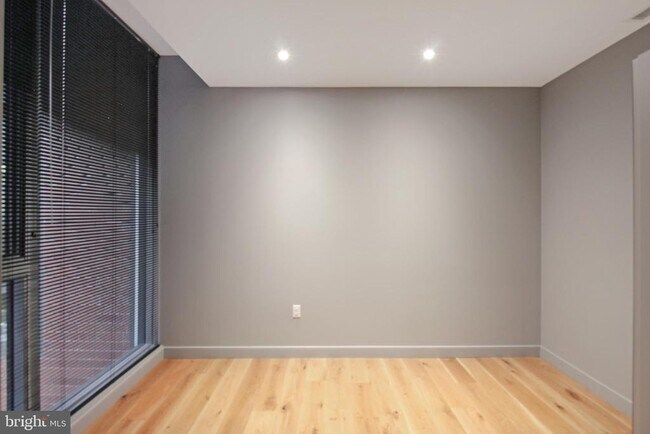 Building Photo - 448 K St NW