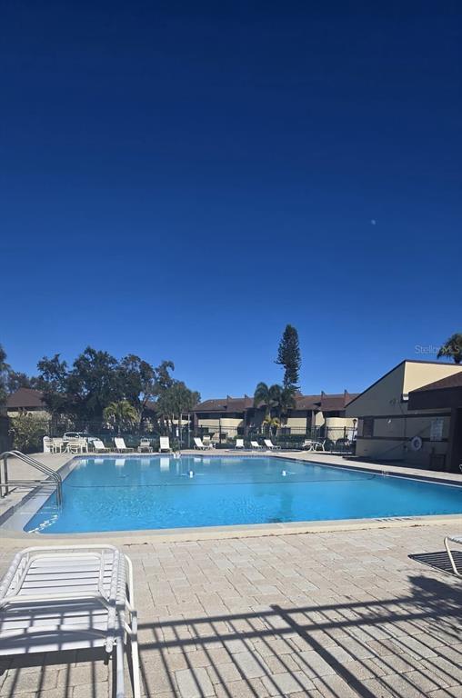 Building Photo - 760 S Village Dr