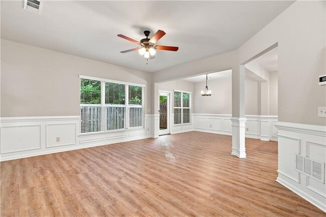 Building Photo - 1336 Brookmere Way
