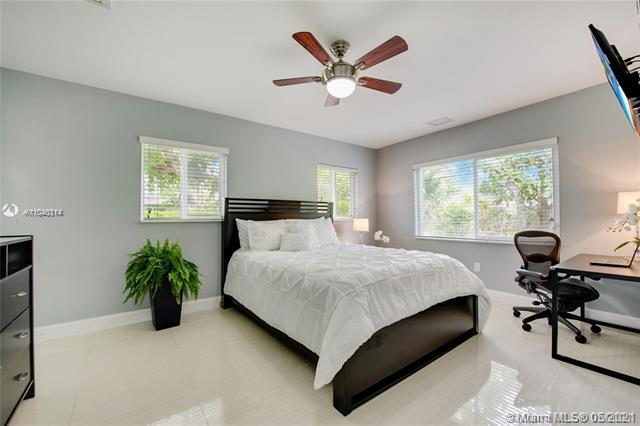 Building Photo - 8485 SW 143rd St