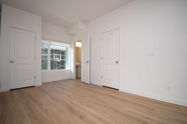 Building Photo - BRAND NEW 2 Bedroom Home in Millcreek!!