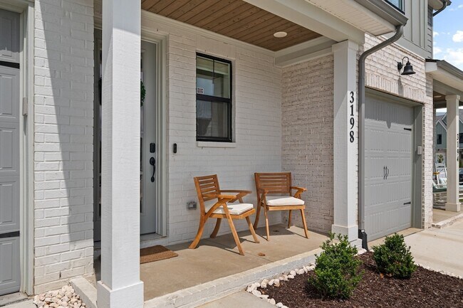 Building Photo - 3198 Sassafras Ln