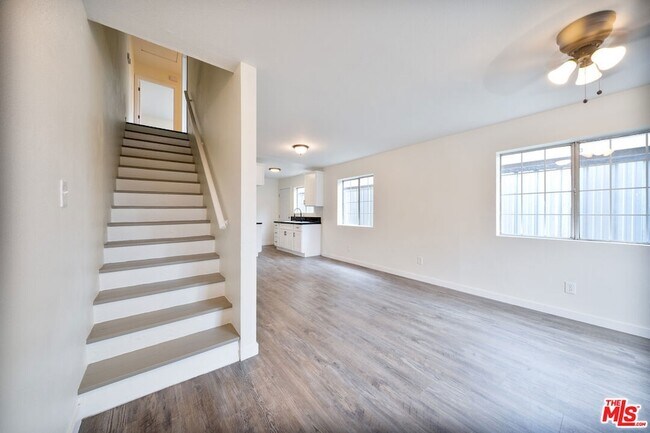 Building Photo - 7510 Avalon Blvd