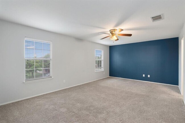 Building Photo - 2277 Green Meadows Ln