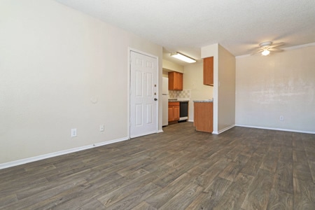 Building Photo - 3736 Bonnie Dr