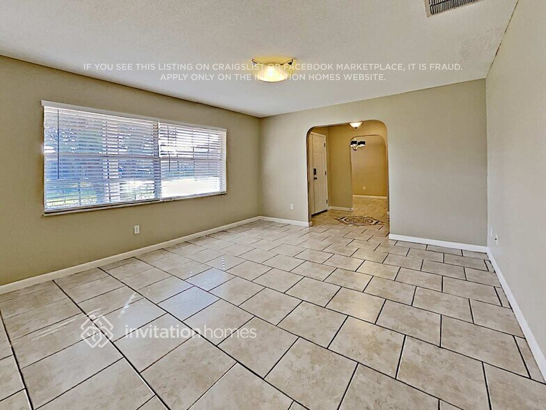 Building Photo - 2525 Kiowa Trail