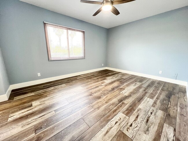 Building Photo - Spacious 2 Bedroom, 2 Bath Condo in Desira...