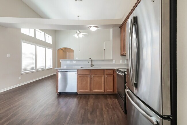 Building Photo - 8912 Wild Rose Ln