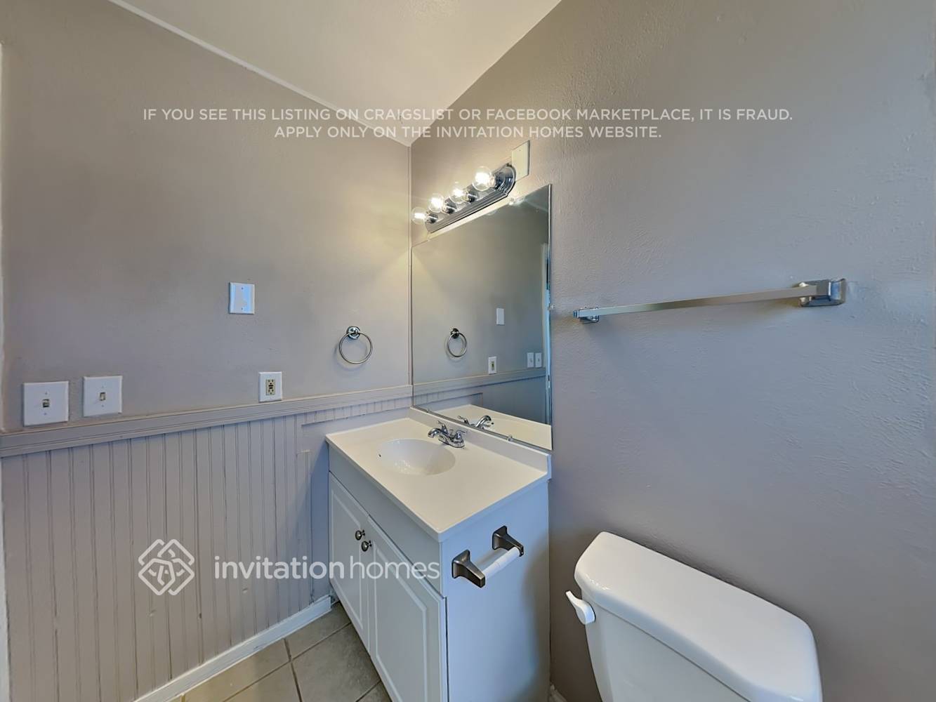 Building Photo - 4946 E 109th Ct