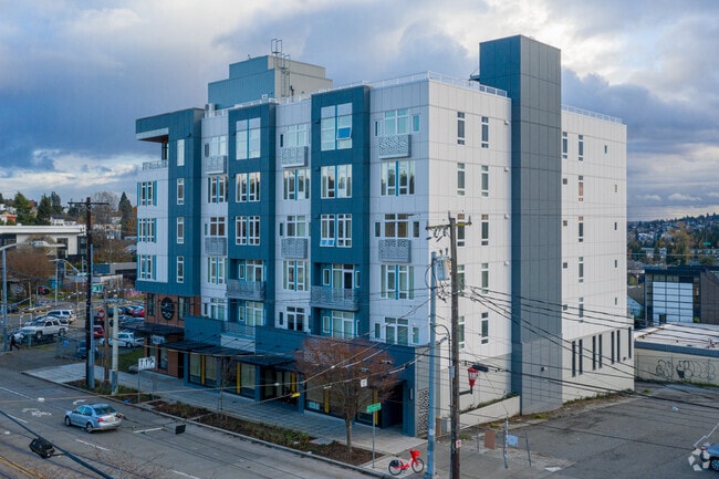 Building Photo - An Lac