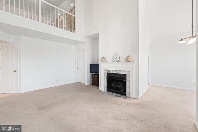 Building Photo - 46628 Drysdale Terrace