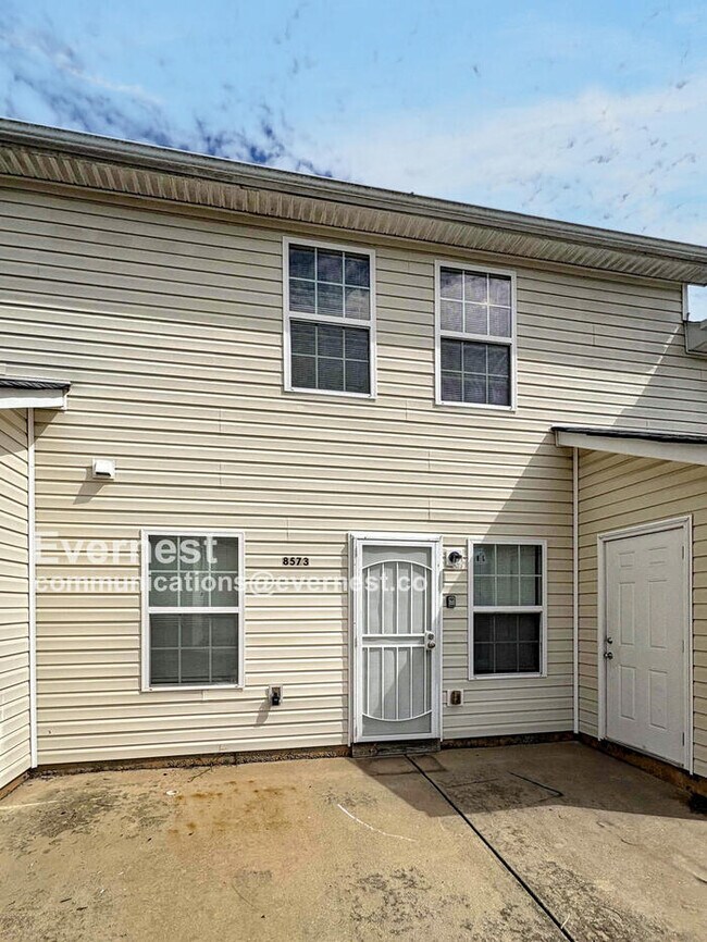 Building Photo - 8573 Thomas Rd
