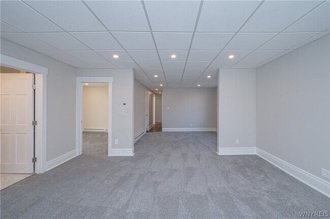 Building Photo - 2148 Main St