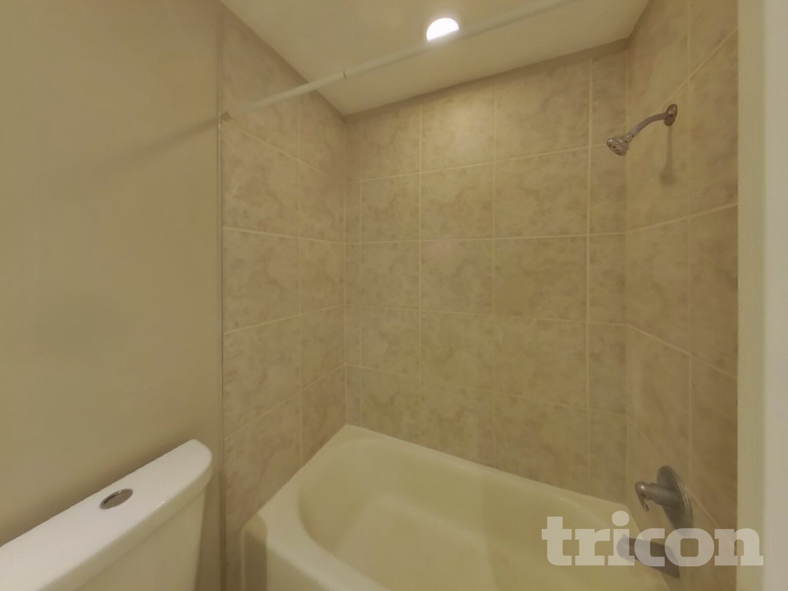 Building Photo - 3820 Union Terrace Ln N