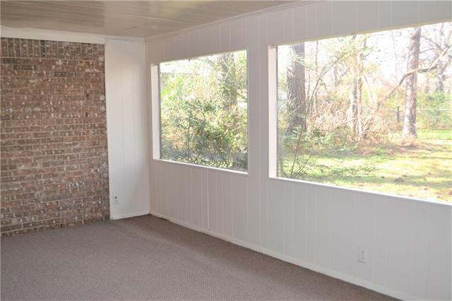 Building Photo - 2717 Foxcroft Cir