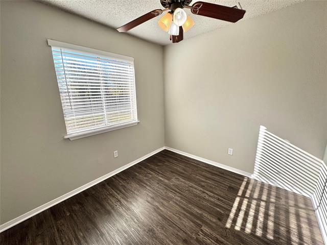 Building Photo - 2508 S Center St