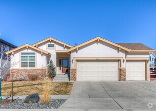 Building Photo - Beautiful Ranch Home in D20 w/ 4 car garage