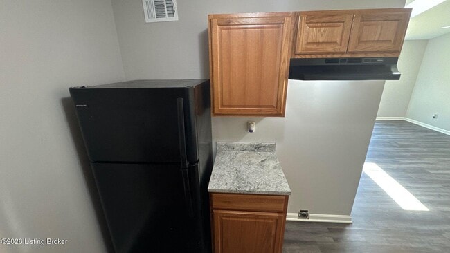 Building Photo - 6512 Six Mile Ln