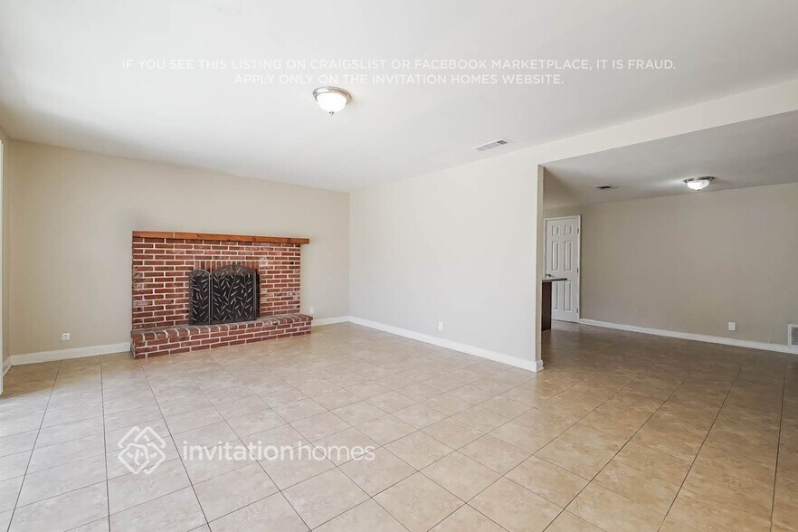 Building Photo - 626 Bismark Ave