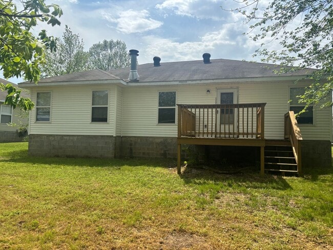 Building Photo - 6406 SW Hillside Ave