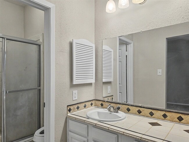 Building Photo - 22511 Braken Manor Ln
