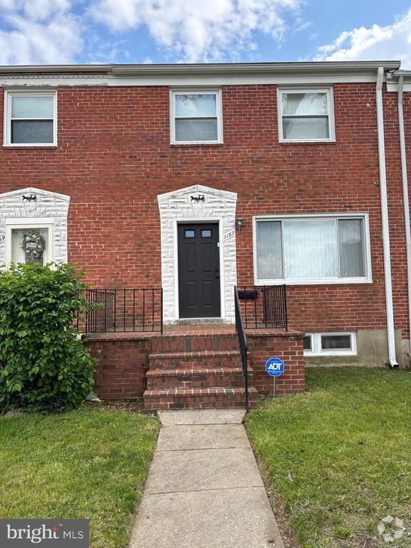 Building Photo - 1157 Sherwood Ave
