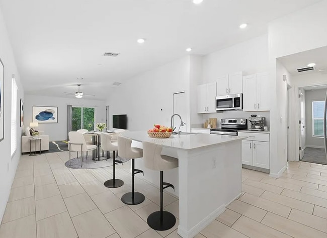 Building Photo - 12609 Maple Bonsai Dr