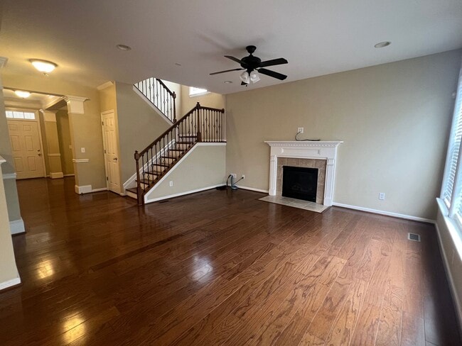 Building Photo - Home for Rent in the Desired Brookview Forest Subdivision