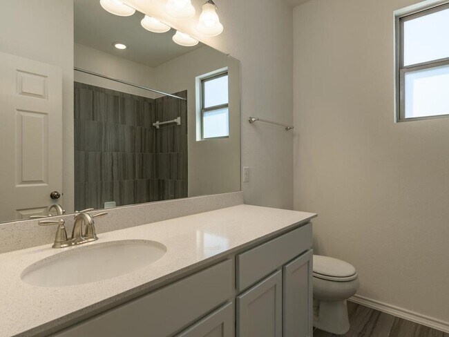 Building Photo - 9113 Garnet Dr